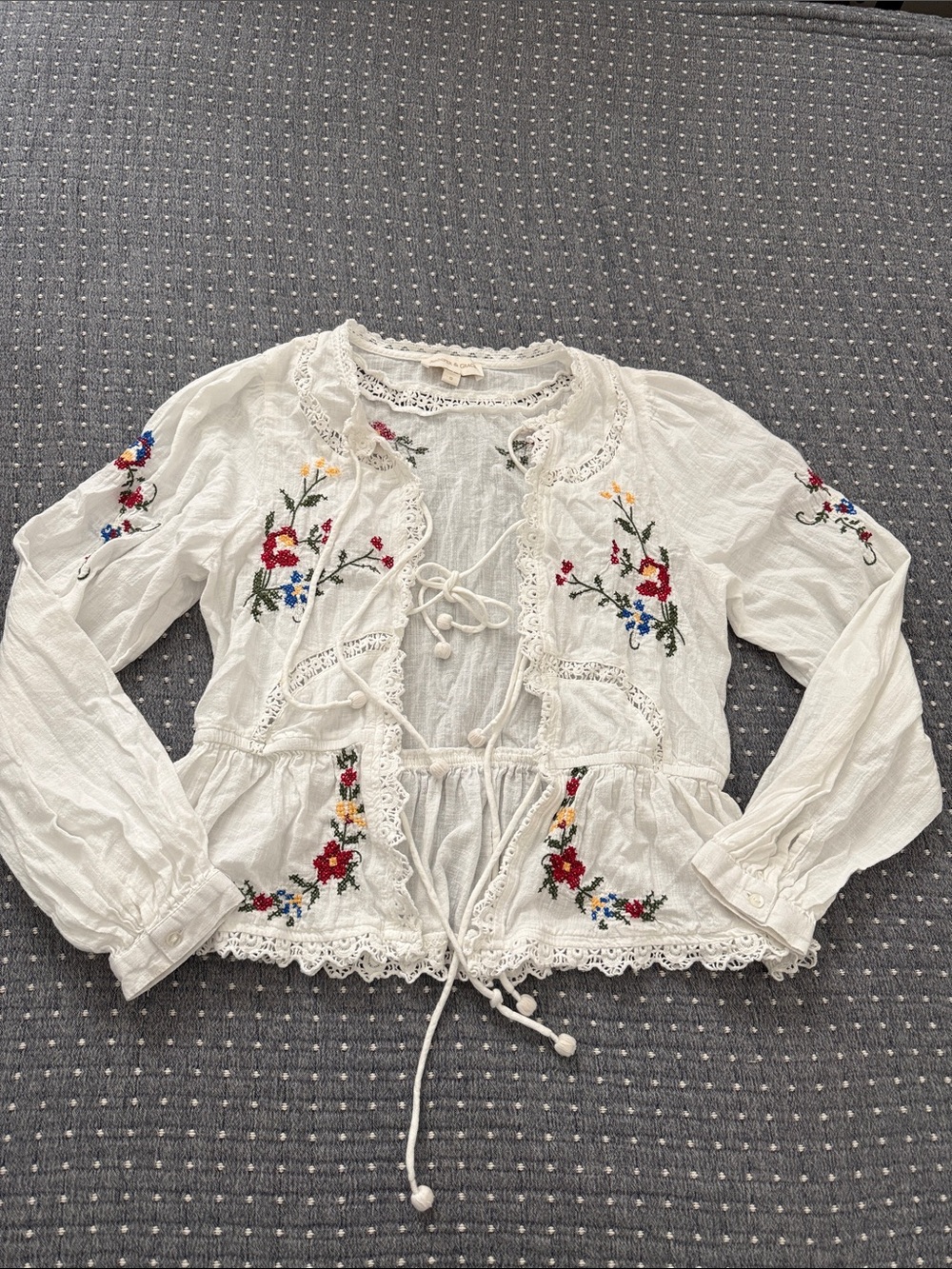 Jennifer & Grace embroidered peasant blouse featuring lace trim Sz S - Picture 7 of 9